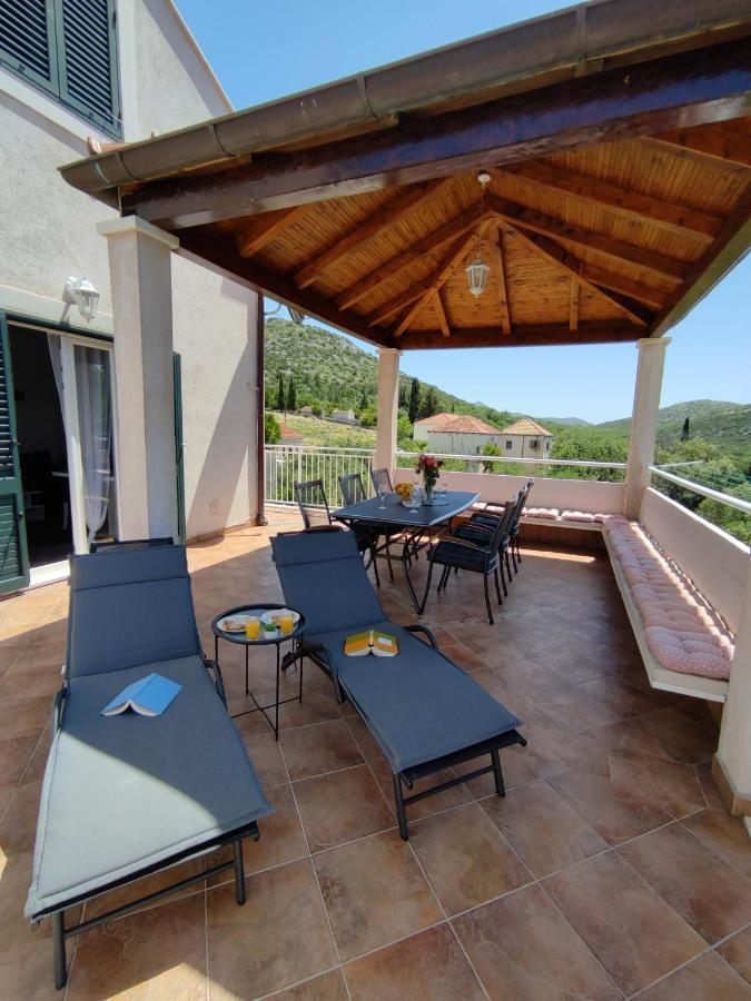 Apartments Kola Banići Extérieur photo