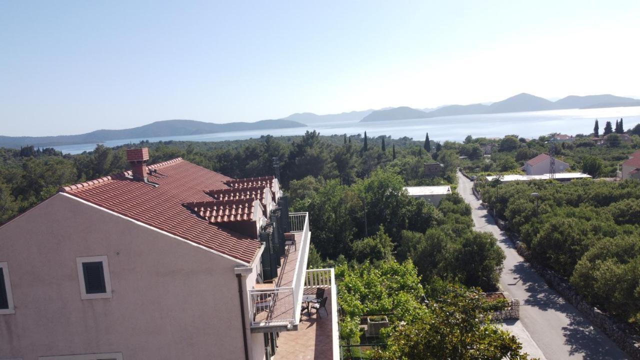 Apartments Kola Banići Extérieur photo