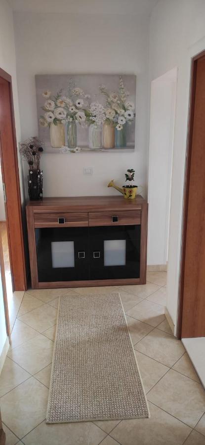 Apartments Kola Banići Extérieur photo
