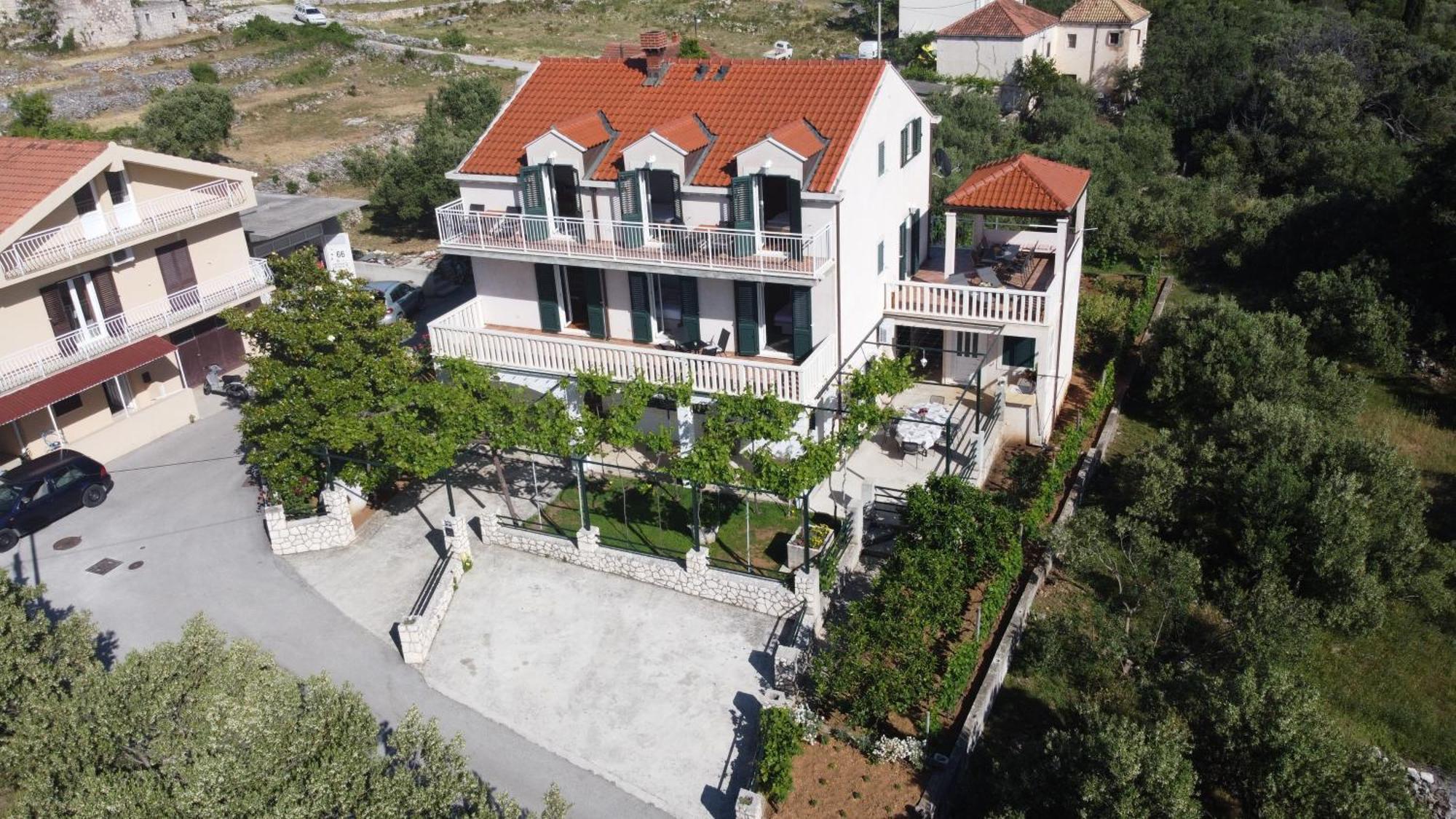 Apartments Kola Banići Extérieur photo